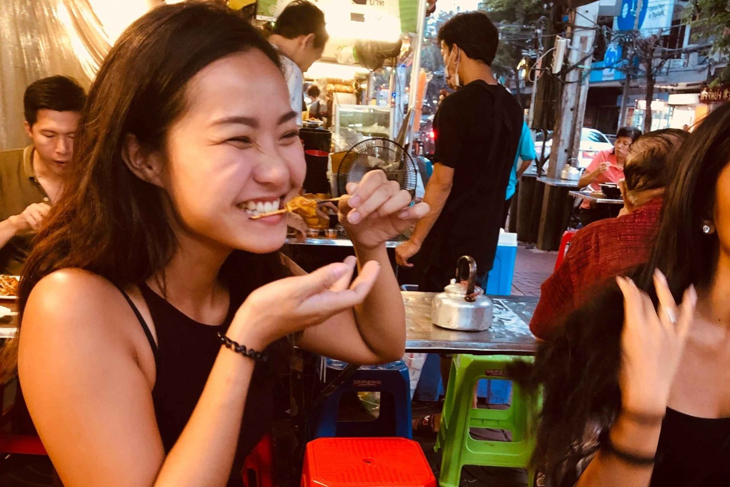 Bangkok: L'incredibile tour gastronomico a piedi con degustazioni