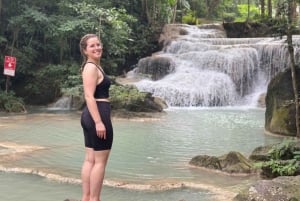 Kanchanaburi och Erawans vattenfall Dagstur från Bangkok