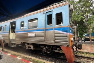Kanchanaburi - Fiume Kwai con viaggio in treno e fuoco d'inferno