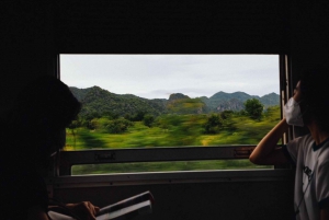 Kanchanaburi : la rivière Kwai avec le train et le feu de l'enfer