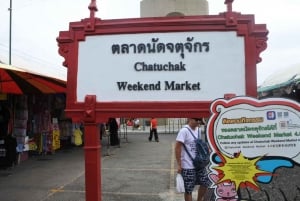 Paikalliset viikonloppumarkkinat: Khlong Lat Mayom & Chatuchak Tour: Khlong Lat Mayom & Chatuchak Tour
