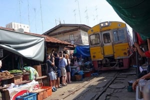 Maeklong Railway-Damnoen Saduak-Ayutthaya