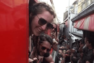 Maeklong Railway & Damnoen Saduak - Special Value Day Trip