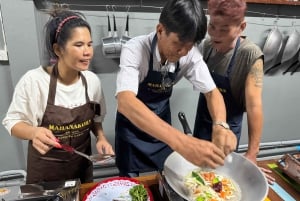 Mahanakorn Thai Cooking with Spices Hands On Cooking class