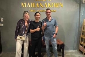 Bangkok: Autentisk thailändsk matlagningskurs – mysig och praktisk