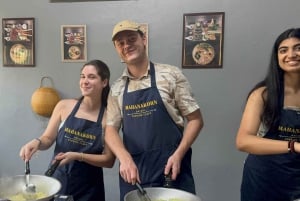 Bangkok: Autentisk thailändsk matlagningskurs – mysig och praktisk