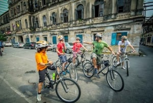 One-on-One Bangkok Bike Tour: Discover Like a Local