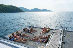 Pattaya: 3 Islands Day Tour on Catamaran with Buffet Lunch
