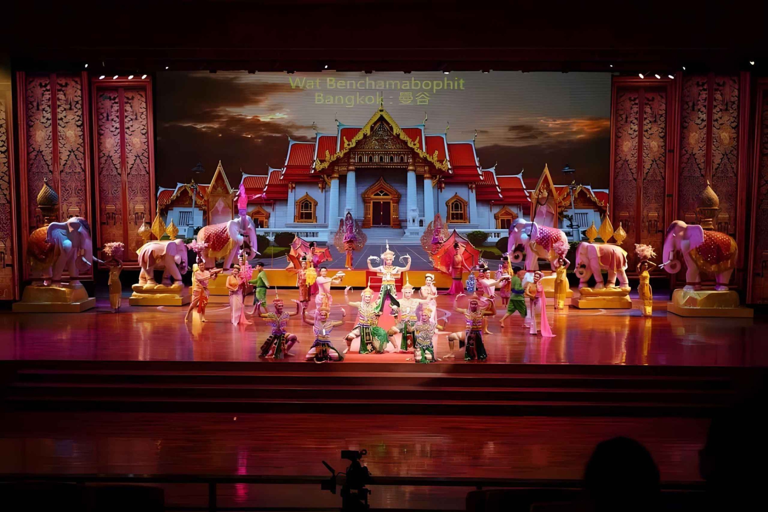 Pattaya Discovery privat tur fra Bangkok