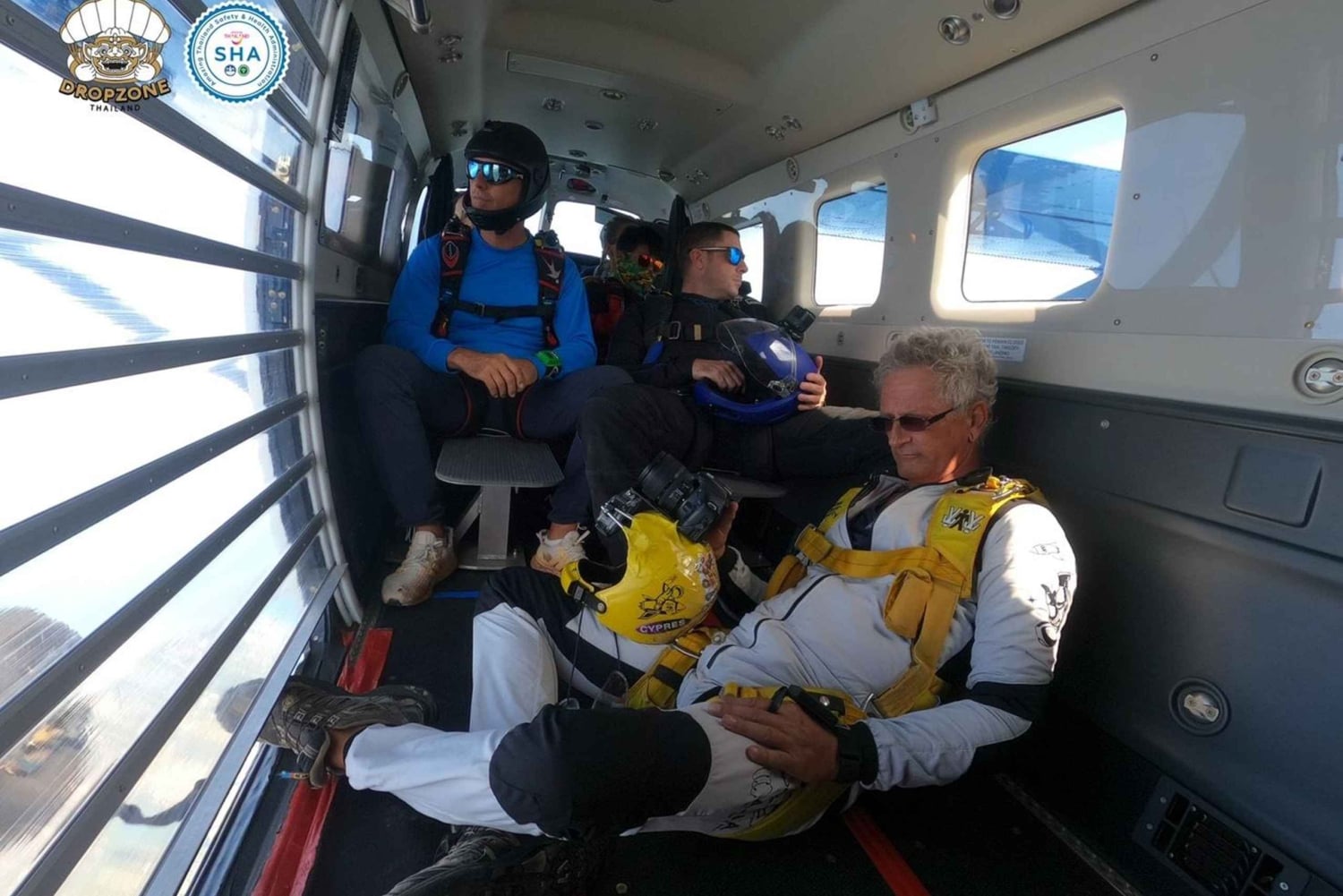 Pattaya : Dropzone - Saut en parachute tandem avec vue sur l'océan