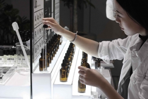 Perfume Workshop in Bangkok by Oo La Lab