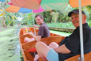 Privat flytande marknad och tågmarknad + DRAGON-templet + thailändskt café