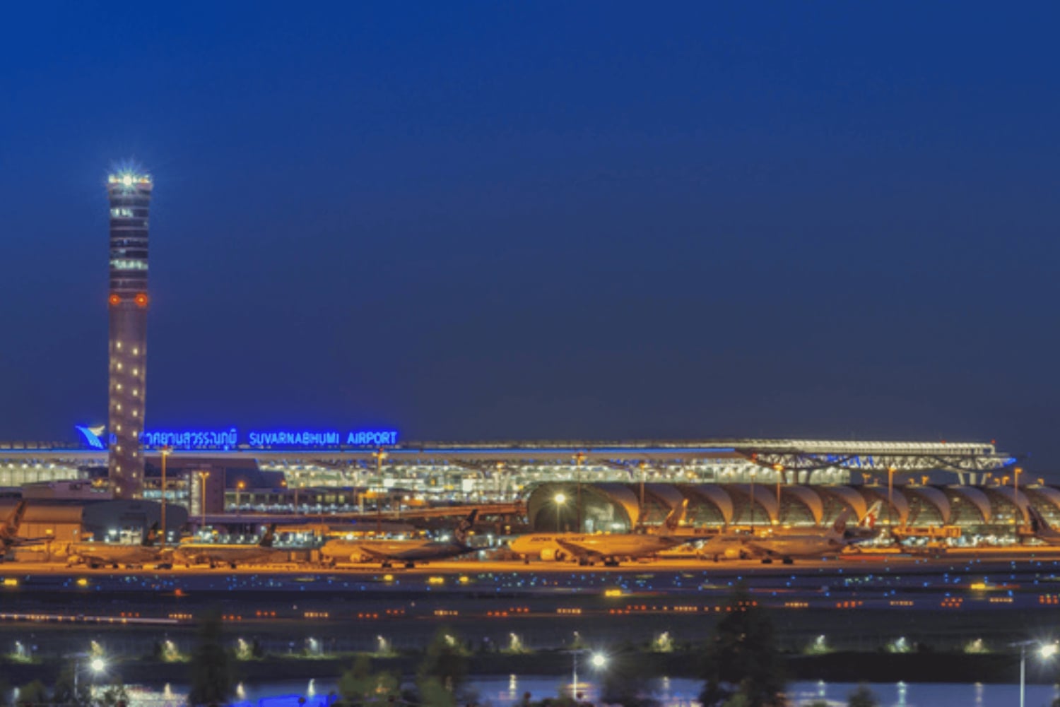 Traslado privado desde Bangkok y el aeropuerto de Suvarnabhumi (BKK)