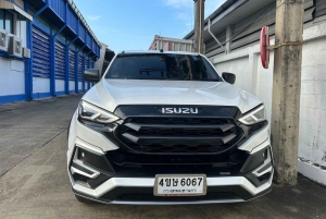 Professional and friendly Lady driver Airport transfer