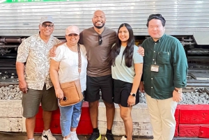 バンコク発、鉄道市場から水上マーケット＆ボートツアーへご案内します