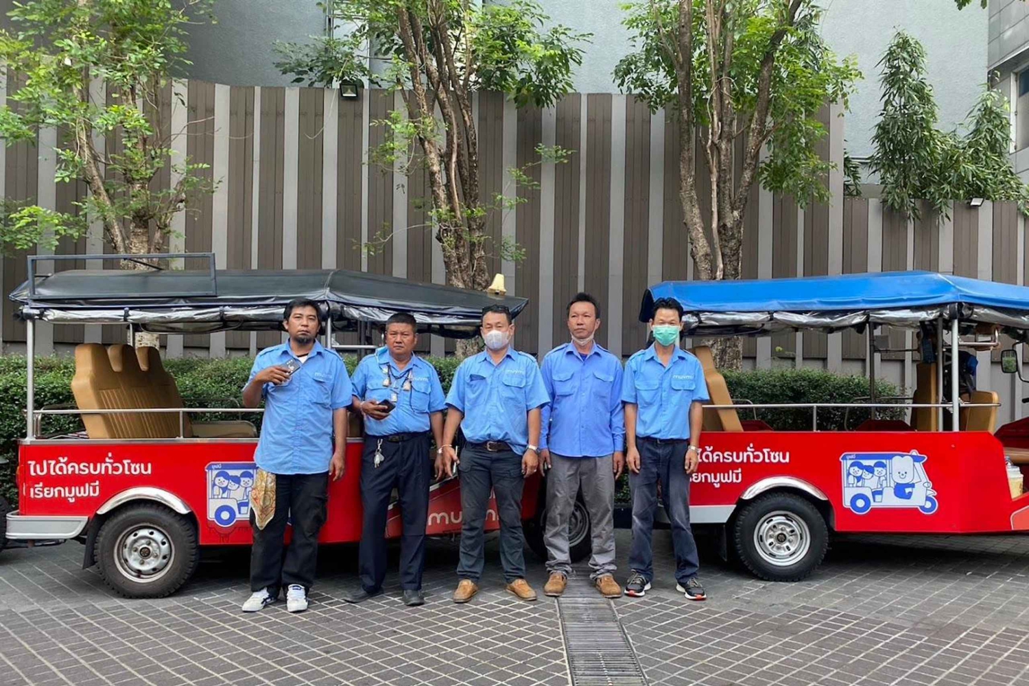 Miete ein privates E-Tuk Tuk mit Fahrer in Bangkok