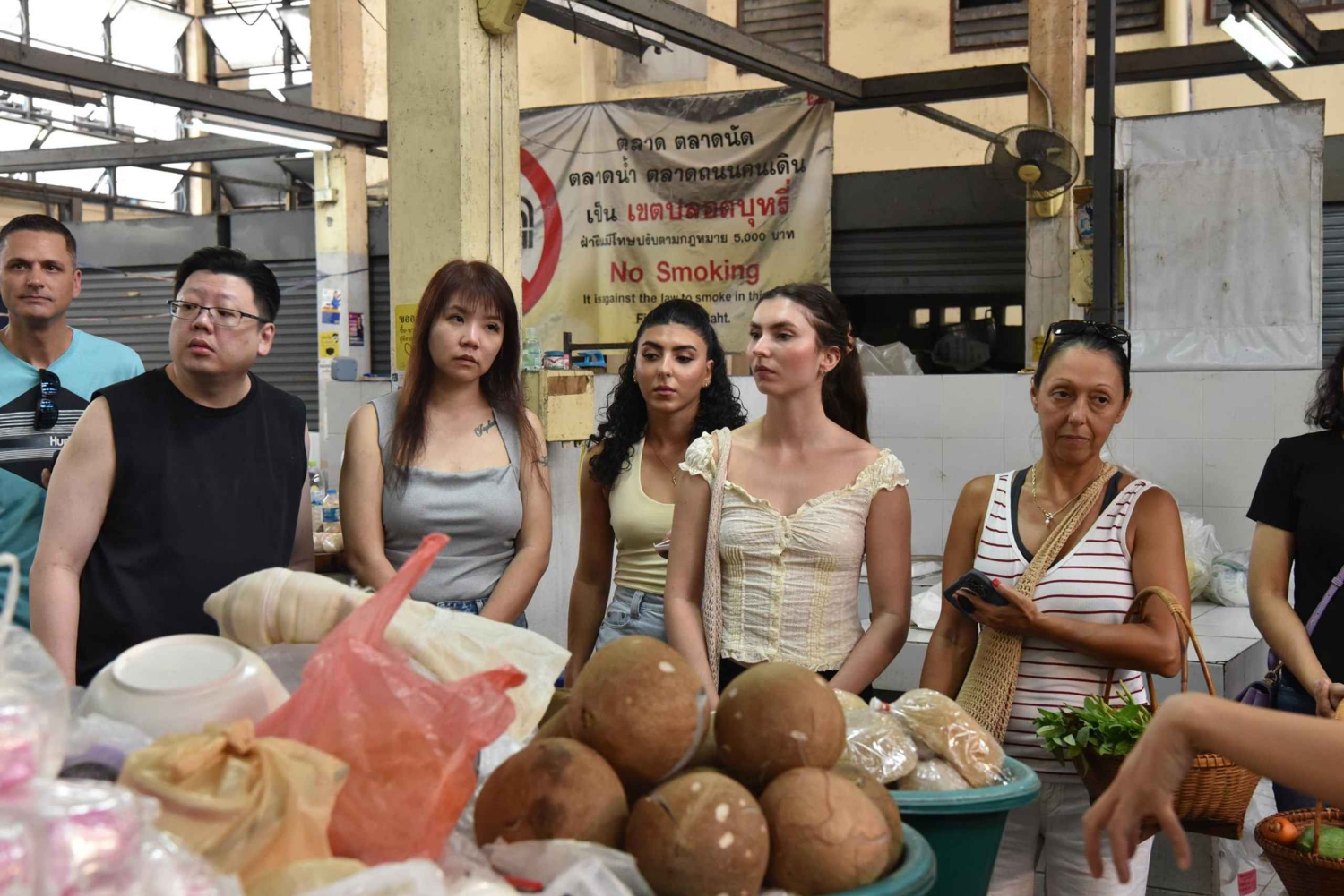 Sathon : cours pratique de cuisine thaïlandaise et visite du marché à Bangkok