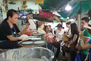 Sathon: Praktisk thailandsk madlavningskursus og markedstur i Bangkok