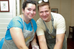 Sathon: Praktisk thailandsk madlavningskursus og markedstur i Bangkok