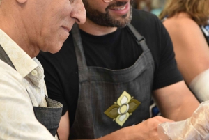 Sathon : cours pratique de cuisine thaïlandaise et visite du marché à Bangkok