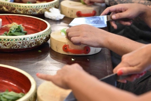 Sathon : cours pratique de cuisine thaïlandaise et visite du marché à Bangkok