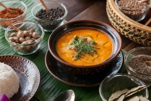 Sukhumvit: Clase práctica de cocina tailandesa y visita al mercado en BKK