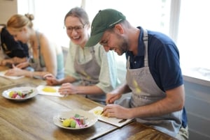Sukhumvit: BKK:n thaimaalainen ruoanlaittokurssi ja markkinakierros.