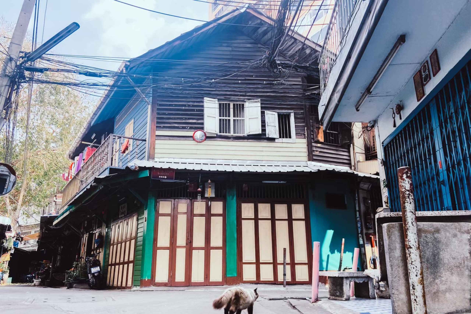 Талад Ной: путешествие через искусство и культуру l Бангкок