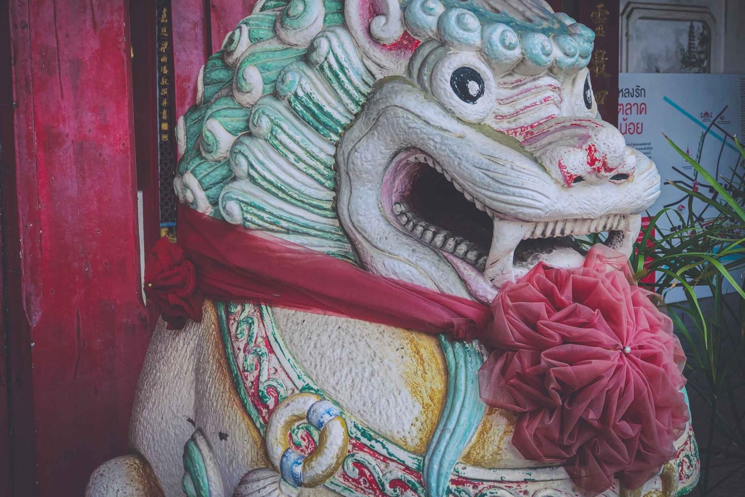 Талад Ной: путешествие через искусство и культуру l Бангкок