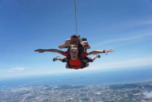 Thailand: Tandem-Fallschirmsprung über Bangkok und Pattaya