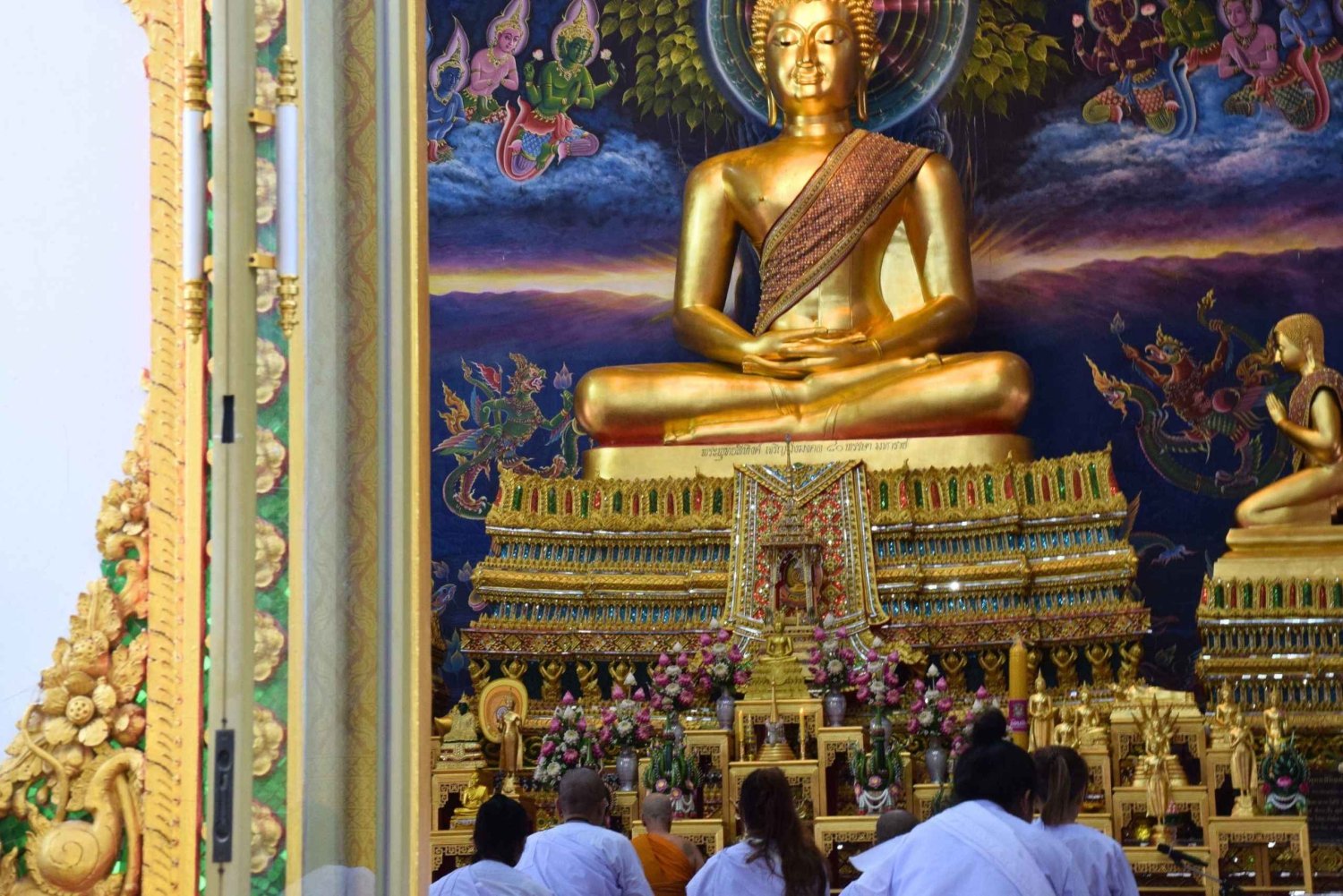 The Souls BKK: The Spirits of Dragons and Floating Market