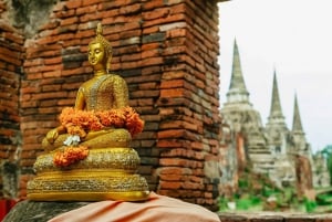 The Old Siam: Ayutthaya Temples Small Group Tour with Lunch