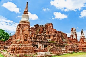 The Old Siam: Ayutthaya Temples Small Group Tour with Lunch