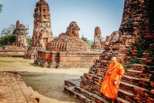 The Old Siam: Ayutthaya Temples Small Group Tour with Lunch