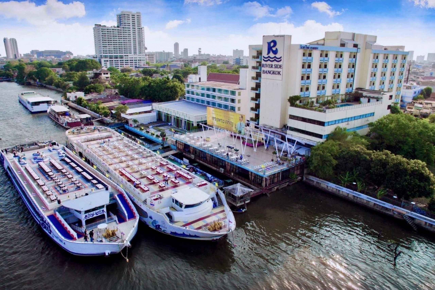 Bangkok: Flussufer-Dinner-Buffet-Kreuzfahrt auf dem Chao Phraya