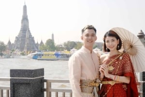 Wat Pho: Sessão fotográfica com trajes tradicionais tailandeses