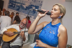 Algarve: Noche de Fado con 6 Platos de Tapas Algarvías