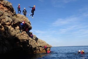 Arrábida: Setubal, Sesimbra Coasteering & Speedboat Tour