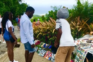 Барбадос: Спейтстаун, аббатство Святого Николая и ром