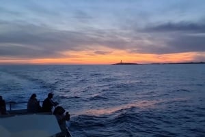 Barbate: Sunset Cruise with Glass of Cava