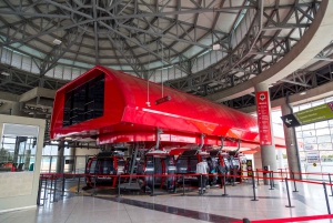 Bogotá´s Barrios: El Paraíso Favela Tour with Cable Car