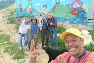 Bogotá´s Barrios: El Paraíso Favela Tour with Cable Car