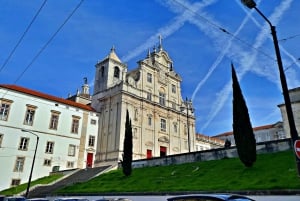 Coimbra: Odkryj uroki i najważniejsze atrakcje podczas pieszej wycieczki