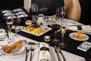 Coimbra: Erotisk cabaretshow og middag