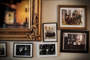 Coimbra: Live Fado Show with Glass of Port Wine