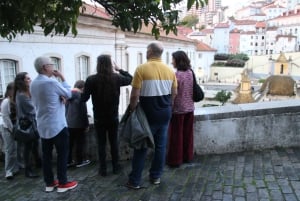 Coimbra: Night Tour with Fado Music, Wine, and Tasting