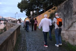 Coimbra: Night Tour with Fado Music, Wine, and Tasting