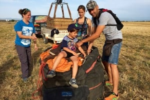 Costa Brava: Hot Air Balloon Flight - Shared