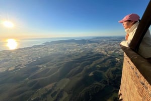 Costa Brava: Hot Air Balloon Flight - Shared