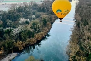 Costa Brava: Romantic Balloon Ride at 1,000m